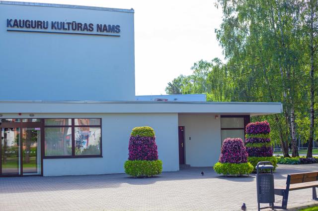 Kauguru kultūras nams